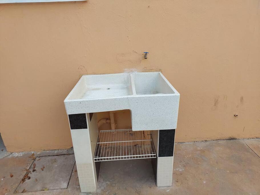Apartamento 12 Con Dos Camas , A 200 Mts Del Vado Del Rio , Cerca Del Centro De Gobierno , Internet De Alta Velocidad แอร์มอซิโญ ภายนอก รูปภาพ